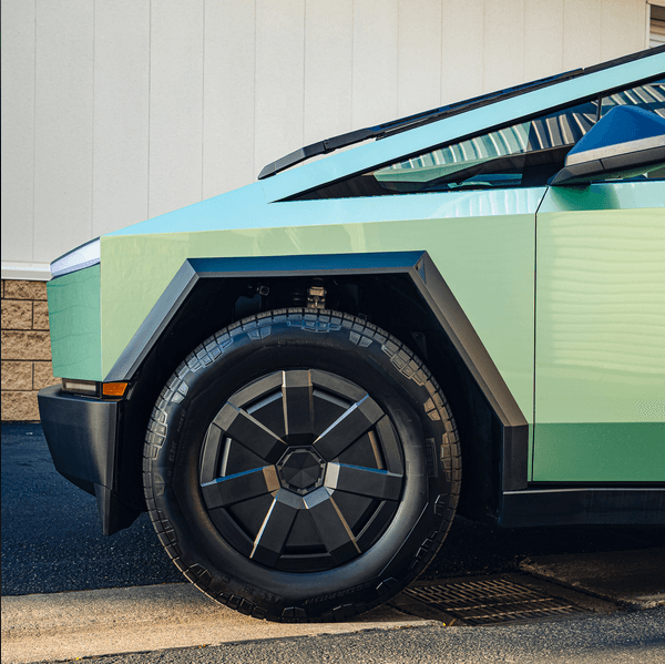 Carlas USA Color PPF Tesla Capri